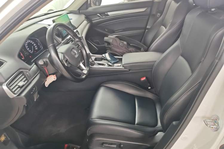 Used Honda Accord 2018 260TURBO Elite Edition China VI Left Front Seat