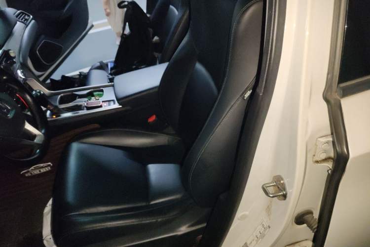 Used Honda Accord 2018 260TURBO Elite Edition China VI Left Front Seat