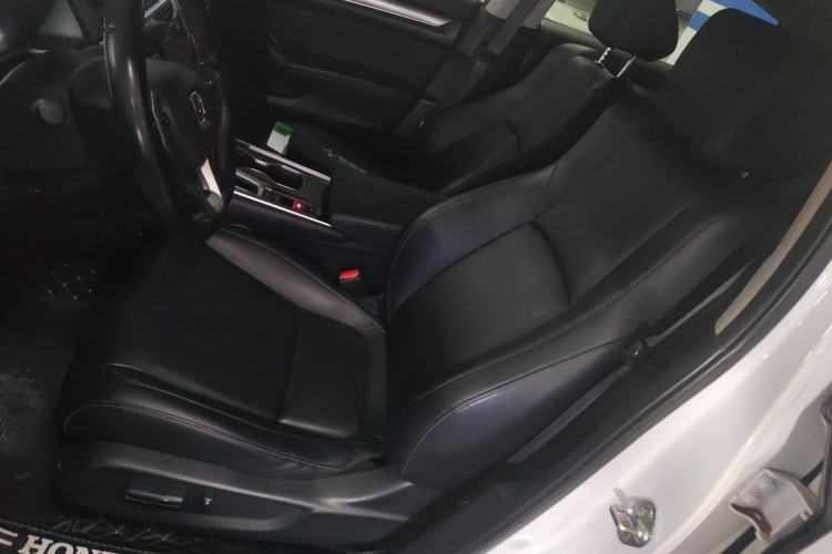 Used Honda Accord 2018 260TURBO Elite Edition China VI Left Front Seat