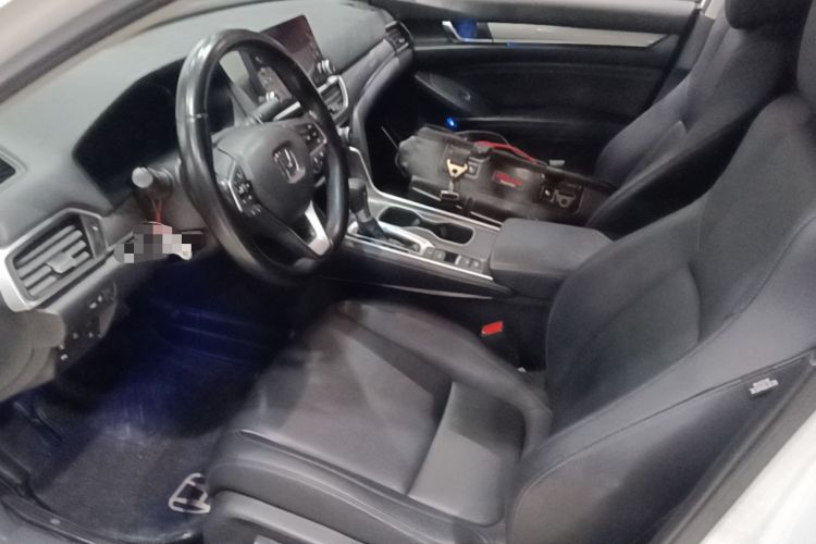 Used Honda Accord 2018 260TURBO Luxury Edition China V Emission Standard Left Front Seat
