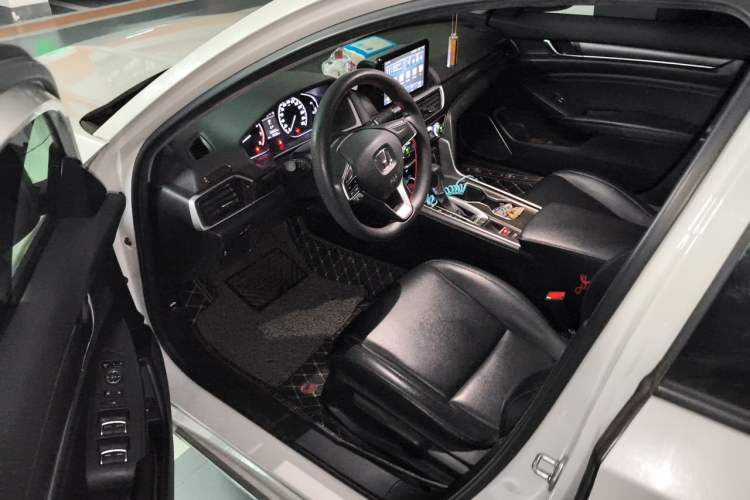 Used Honda Accord 2018 230TURBO Comfort Edition China VI Emission Standard Left Front Seat