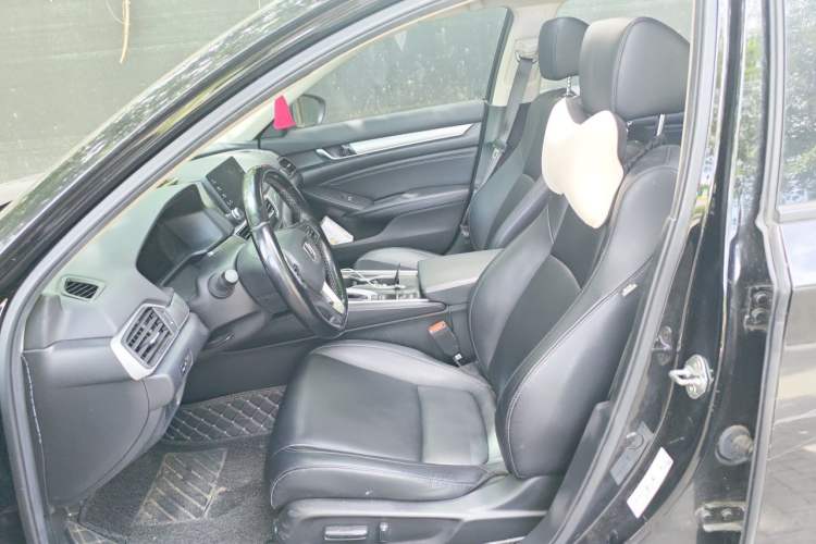 Used Honda Accord 2018 260TURBO Elite Edition China VI Left Front Seat