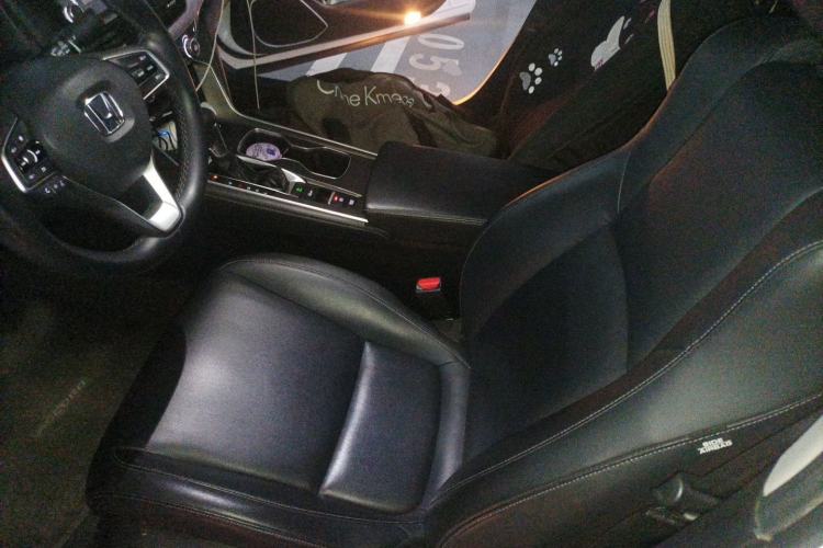 Used Honda Accord 2018 260TURBO Prestige Edition China V Left Front Seat