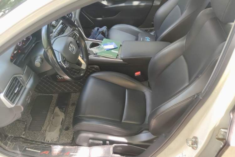 Used Honda Accord 2018 260TURBO Elite Edition China V Left Front Seat