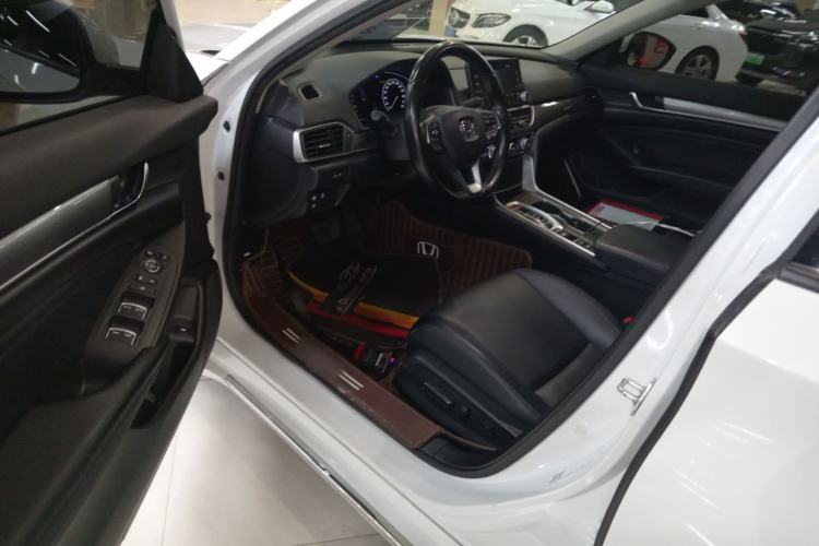 Used Honda Accord 2018 Rui Hybrid 2.0L Rui Ling Edition China VI Left Front Seat