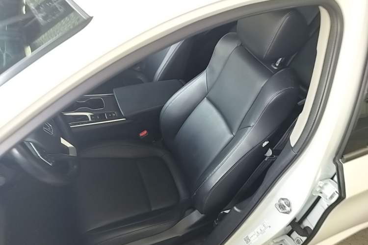 Used Honda Accord 2018 260TURBO Elite Edition China V Left Front Seat