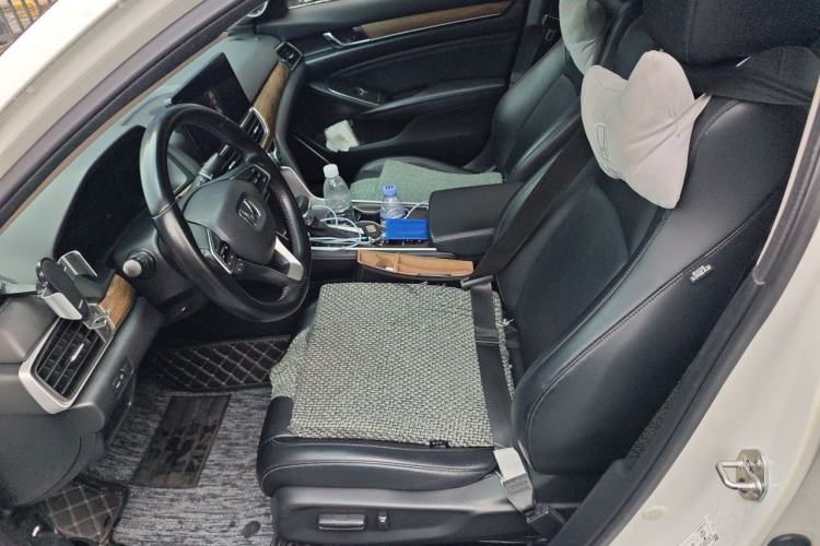 Used Honda Accord 2018 260TURBO Elite Edition China V Left Front Seat
