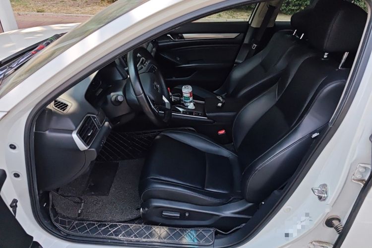 Used Honda Accord 2018 260TURBO Elite Edition China V Left Front Seat