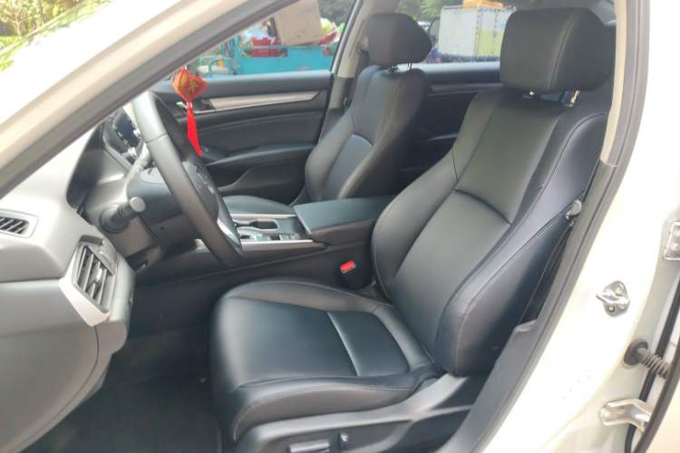 Used Honda Accord 2018 260TURBO Elite Edition China V Left Front Seat