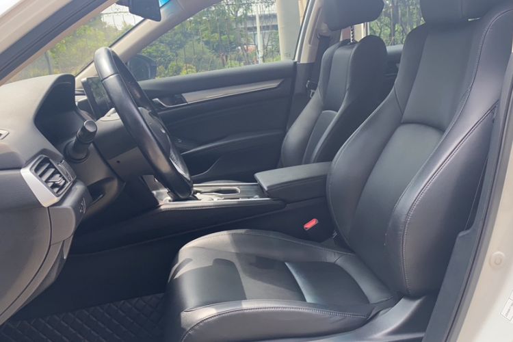 Used Honda Accord 2018 260TURBO Elite Edition China VI Left Front Seat