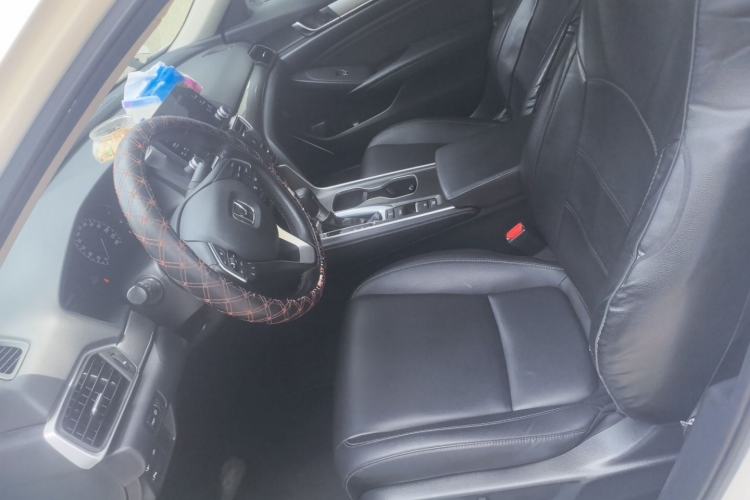 Used Honda Accord 2018 260TURBO Luxury Edition China VI Left Front Seat
