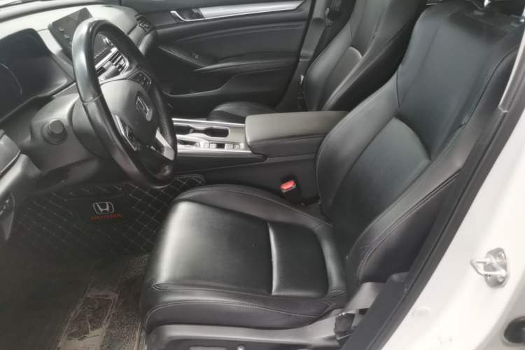 Used Honda Accord 2018 260TURBO Elite Edition China VI Left Front Seat