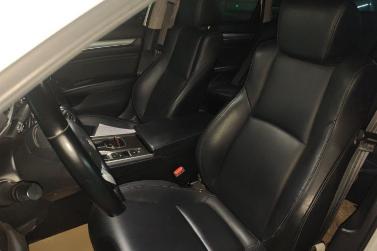Used Honda Accord 2018 260TURBO Luxury Edition China VI Left Front Seat