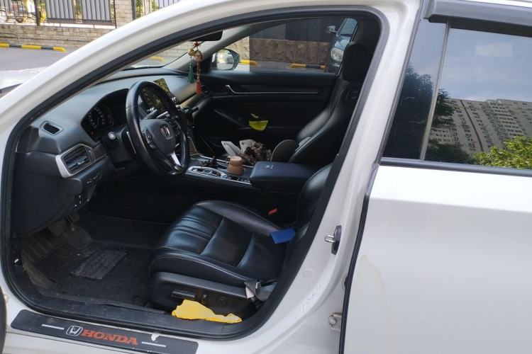 Used Honda Accord 2018 Rui Hybrid 2.0L Rui Zun Edition China V Left Front Seat
