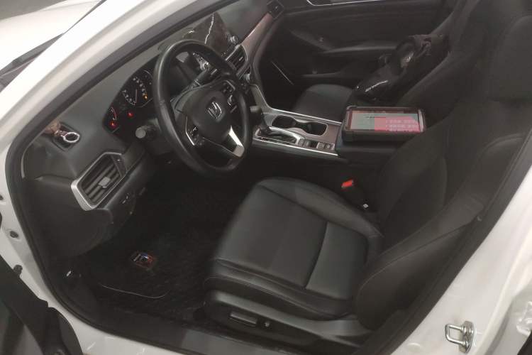 Used Honda Accord 2018 260TURBO Elite Edition China VI Left Front Seat