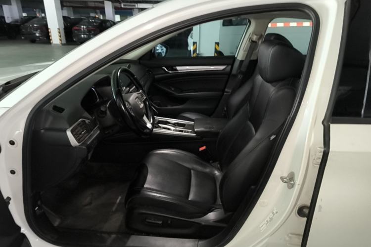 Used Honda Accord 2018 260TURBO Elite Edition China VI Left Front Seat