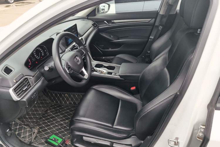 Used Honda Accord 2018 230TURBO Comfort Edition China VI Emission Standard Left Front Seat