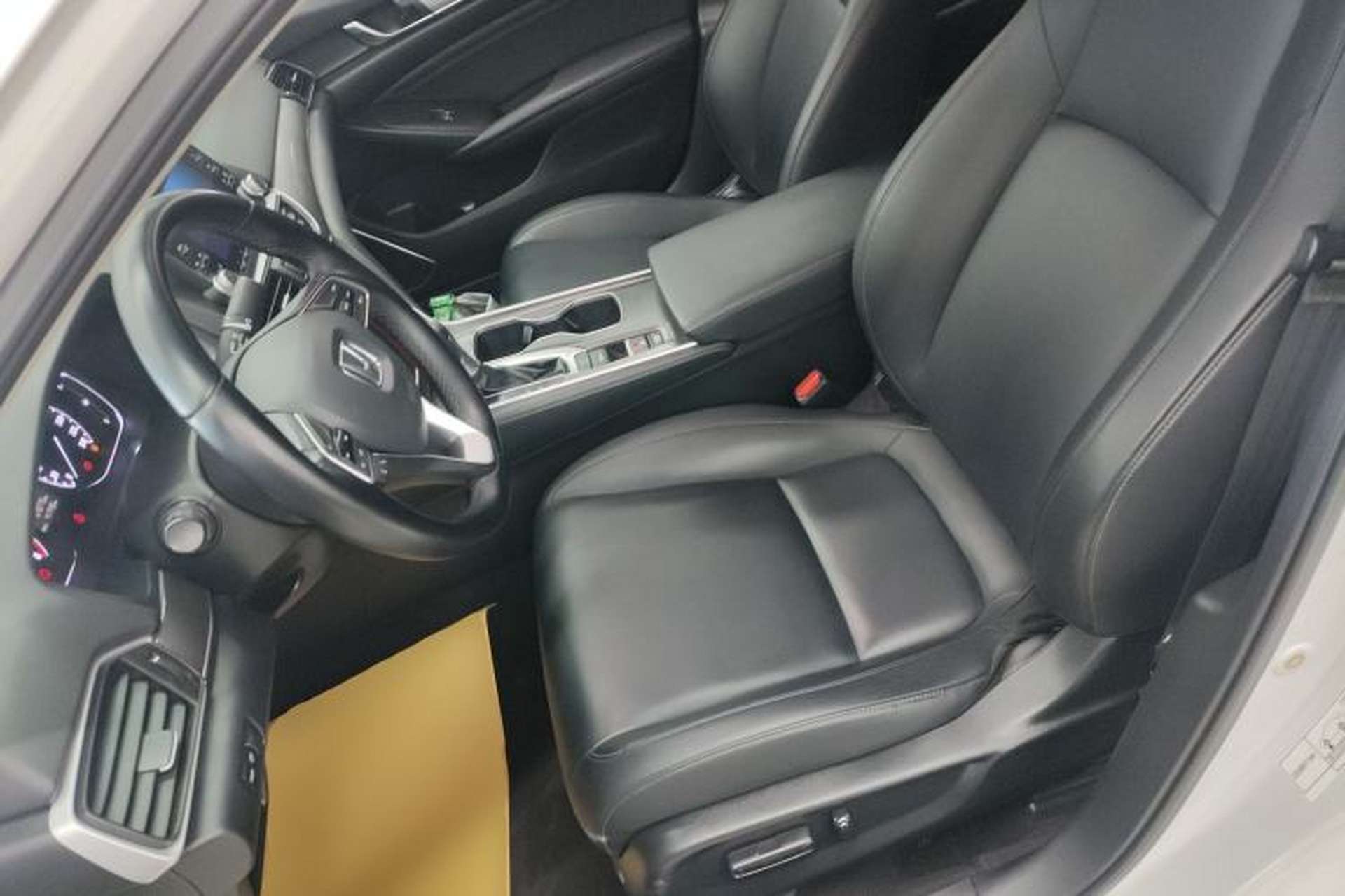 Used Honda Accord 2018 260TURBO Elite Edition China VI Left Front Seat