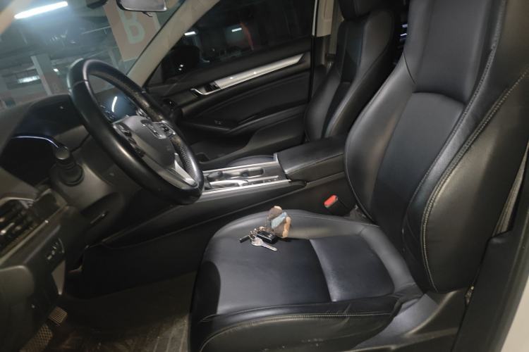 Used Honda Accord 2018 260TURBO Elite Edition China V Left Front Seat