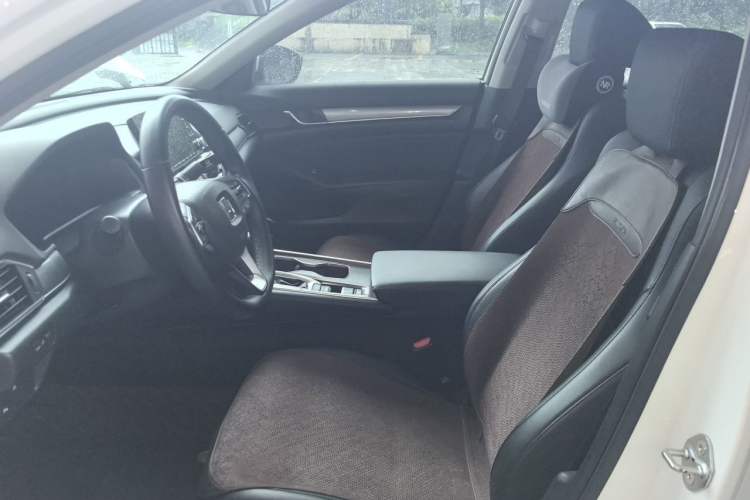 Used Honda Accord 2018 260TURBO Luxury Edition China VI Left Front Seat