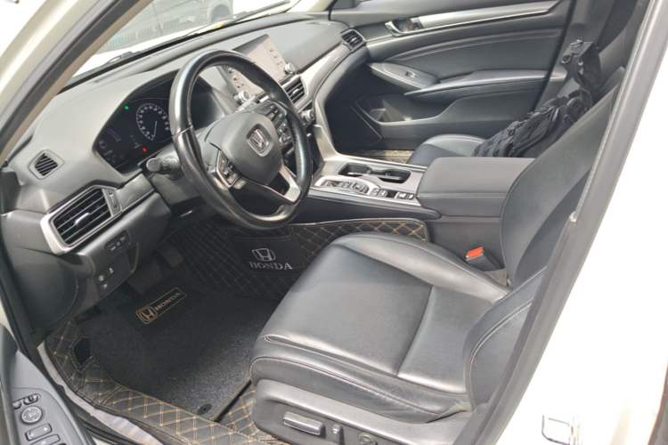 Used Honda Accord 2018 Rui Hybrid 2.0L Rui Ling Edition China VI Left Front Seat