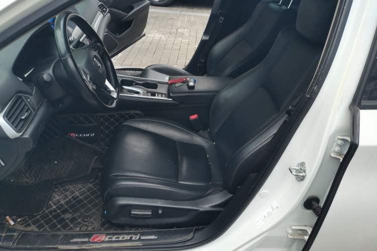 Used Honda Accord 2018 260TURBO Elite Edition China VI Left Front Seat