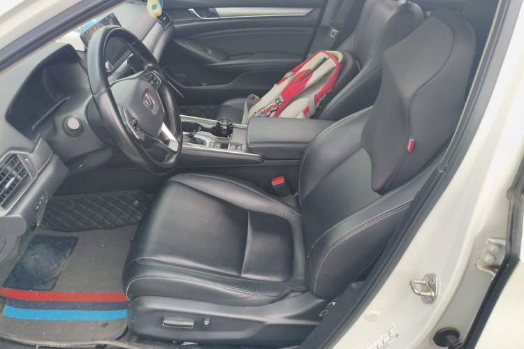 Used Honda Accord 2018 260TURBO Elite Edition China VI Left Front Seat