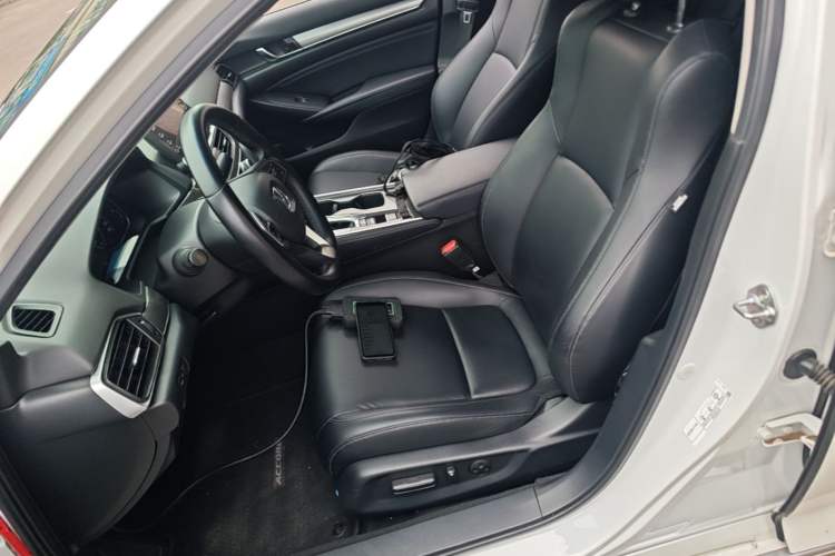 Used Honda Accord 2018 260TURBO Elite Edition China V Left Front Seat