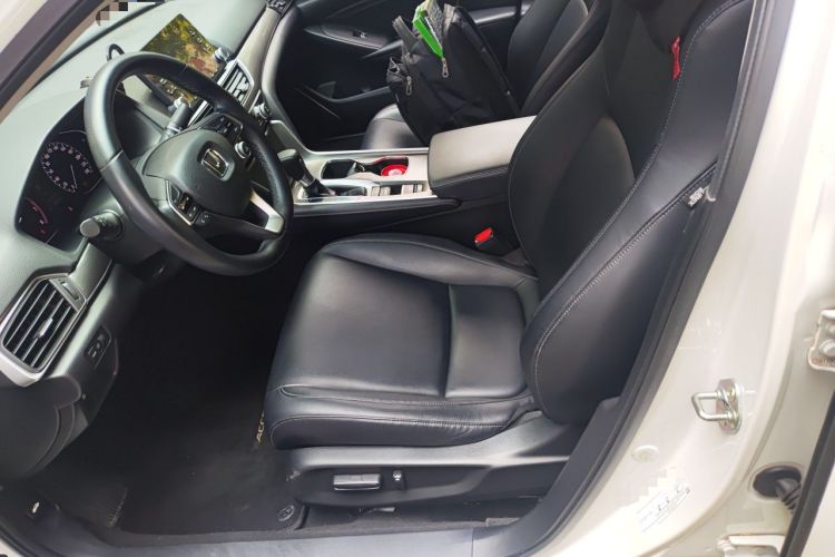 Used Honda Accord 2018 260TURBO Elite Edition China V Left Front Seat