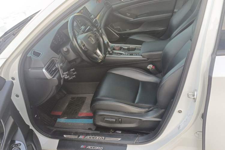 Used Honda Accord 2018 260TURBO Elite Edition China VI Left Front Seat
