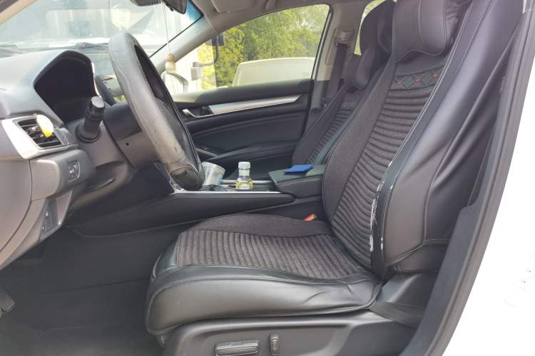 Used Honda Accord 2018 260TURBO Luxury Edition China V Emission Standard Left Front Seat