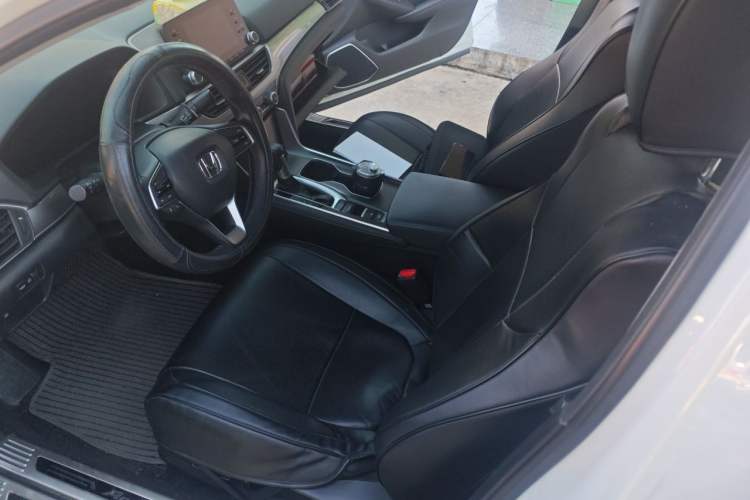 Used Honda Accord 2018 260TURBO Elite Edition China V Left Front Seat