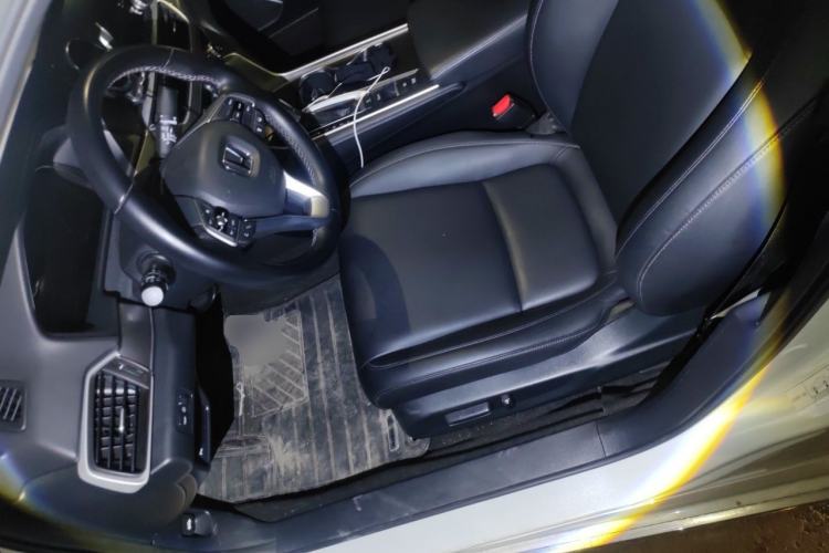 Used Honda Accord 2018 260TURBO Luxury Edition China VI Left Front Seat
