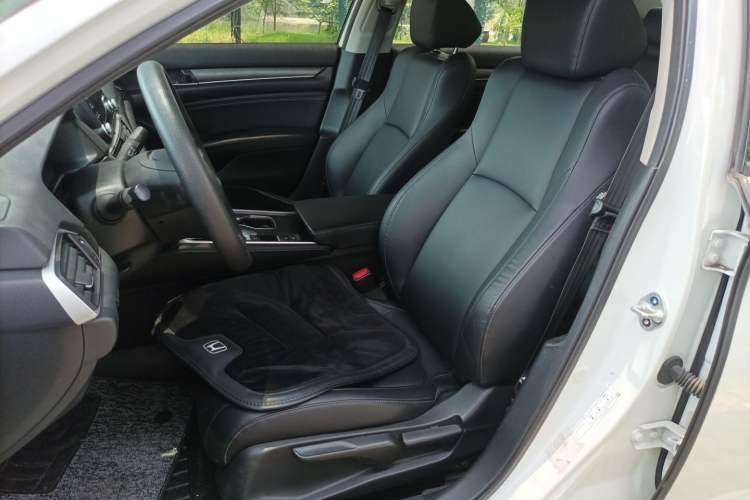 Used Honda Accord 2018 230TURBO Comfort Version National V Left Front Seat