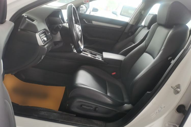 Used Honda Accord 2018 260TURBO Elite Edition China VI Left Front Seat