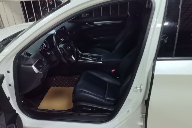 Used Honda Accord 2018 260TURBO Elite Edition China VI Left Front Seat