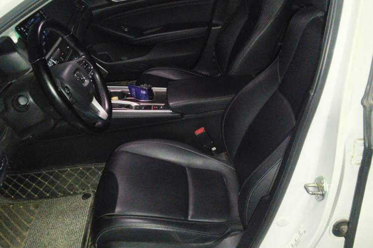Used Honda Accord 2018 260TURBO Luxury Edition China VI Left Front Seat