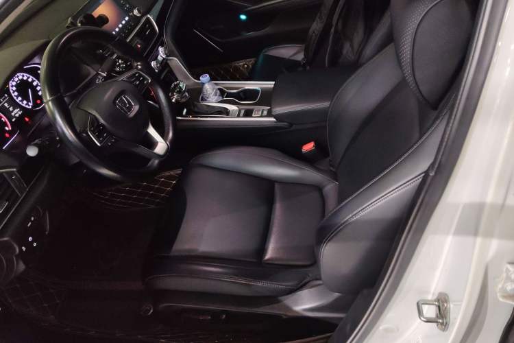 Used Honda Accord 2018 260TURBO Elite Edition China V Left Front Seat