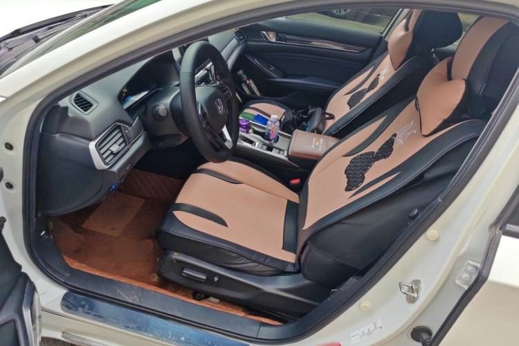 Used Honda Accord 2018 260TURBO Elite Edition China VI Left Front Seat