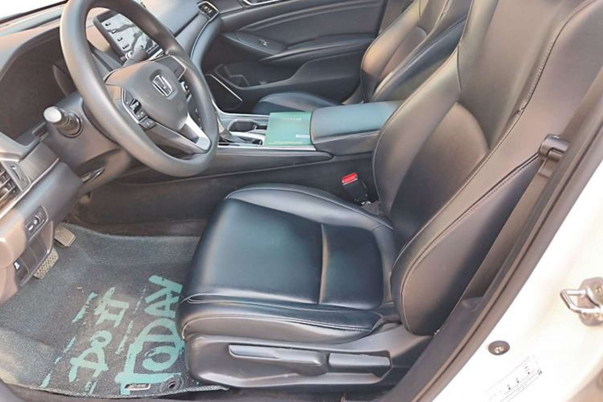 Used Honda Accord 2018 230TURBO Comfort Edition China VI Emission Standard Left Front Seat