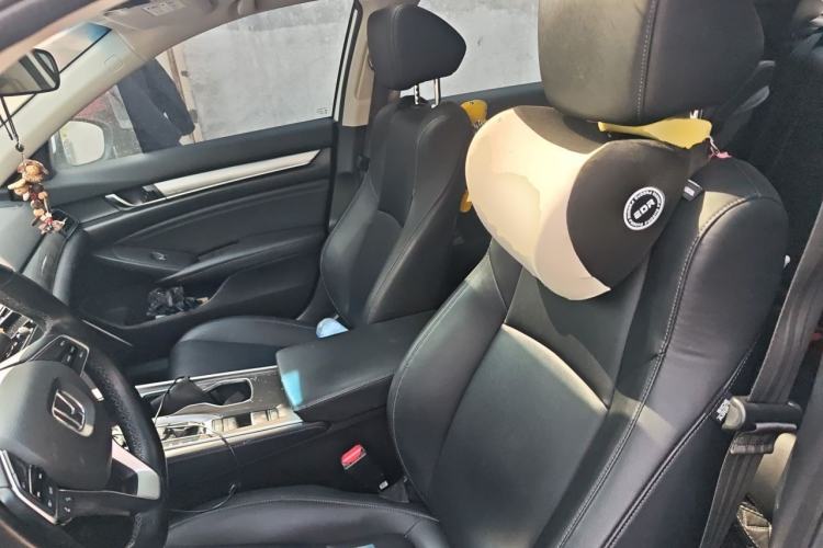 Used Honda Accord 2018 260TURBO Elite Edition China V Left Front Seat