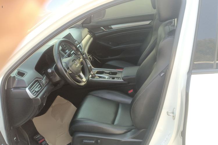 Used Honda Accord 2018 260TURBO Elite Edition China VI Left Front Seat