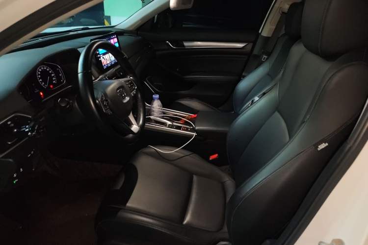 Used Honda Accord 2018 260TURBO Luxury Edition China VI Left Front Seat