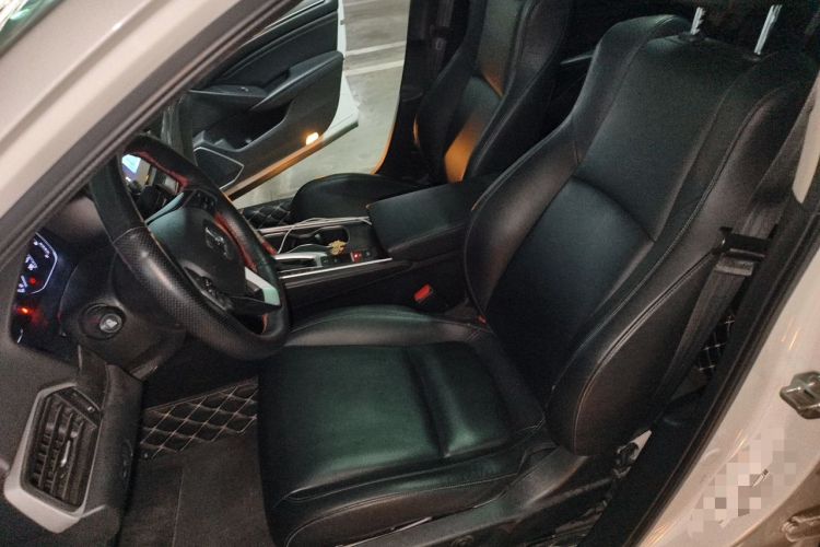 Used Honda Accord 2018 260TURBO Prestige Edition China VI Left Front Seat