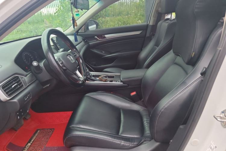 Used Honda Accord 2018 260TURBO Prestige Edition China V Left Front Seat