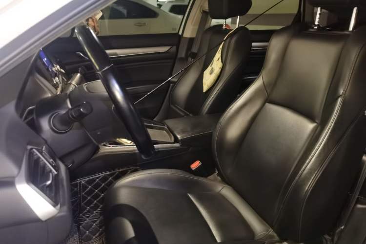 Used Honda Accord 2018 260TURBO Elite Edition China VI Left Front Seat