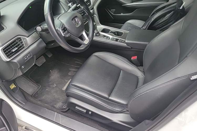 Used Honda Accord 2018 260TURBO Elite Edition China V Left Front Seat