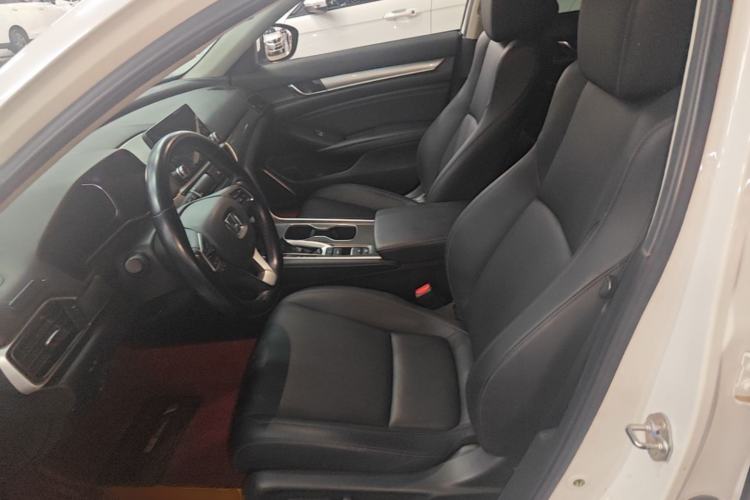 Used Honda Accord 2018 260TURBO Elite Edition China VI Left Front Seat