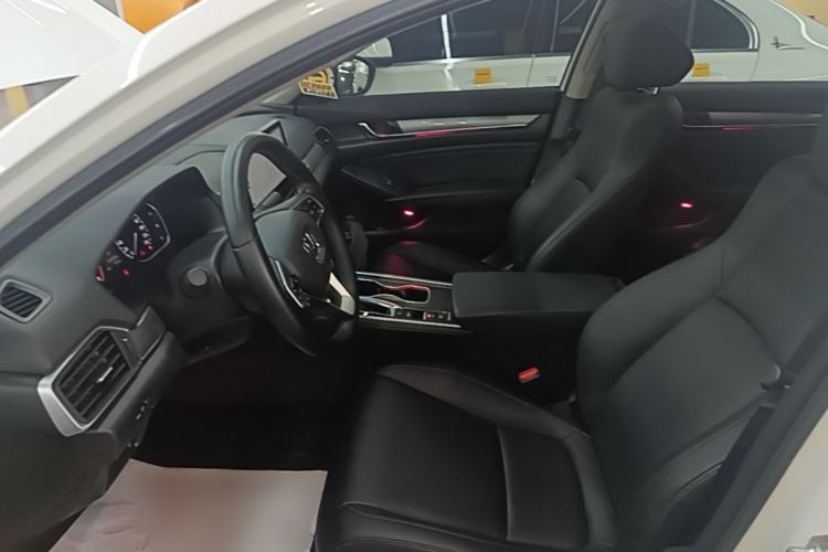 Used Honda Accord 2018 260TURBO Elite Edition China VI Left Front Seat