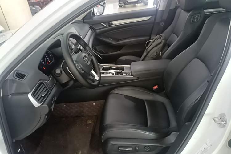 Used Honda Accord 2018 Rui Hybrid 2.0L Rui Ling Edition China VI Left Front Seat